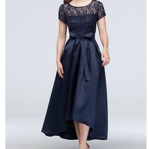 NWT short sleeve lace and mikado gown-size10, blue